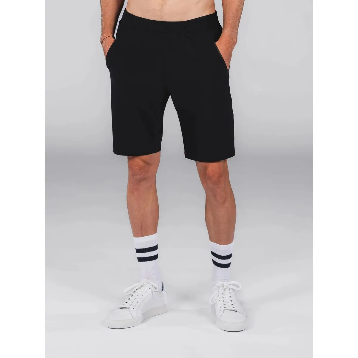 Recharge Herren Shorts, schwarz M