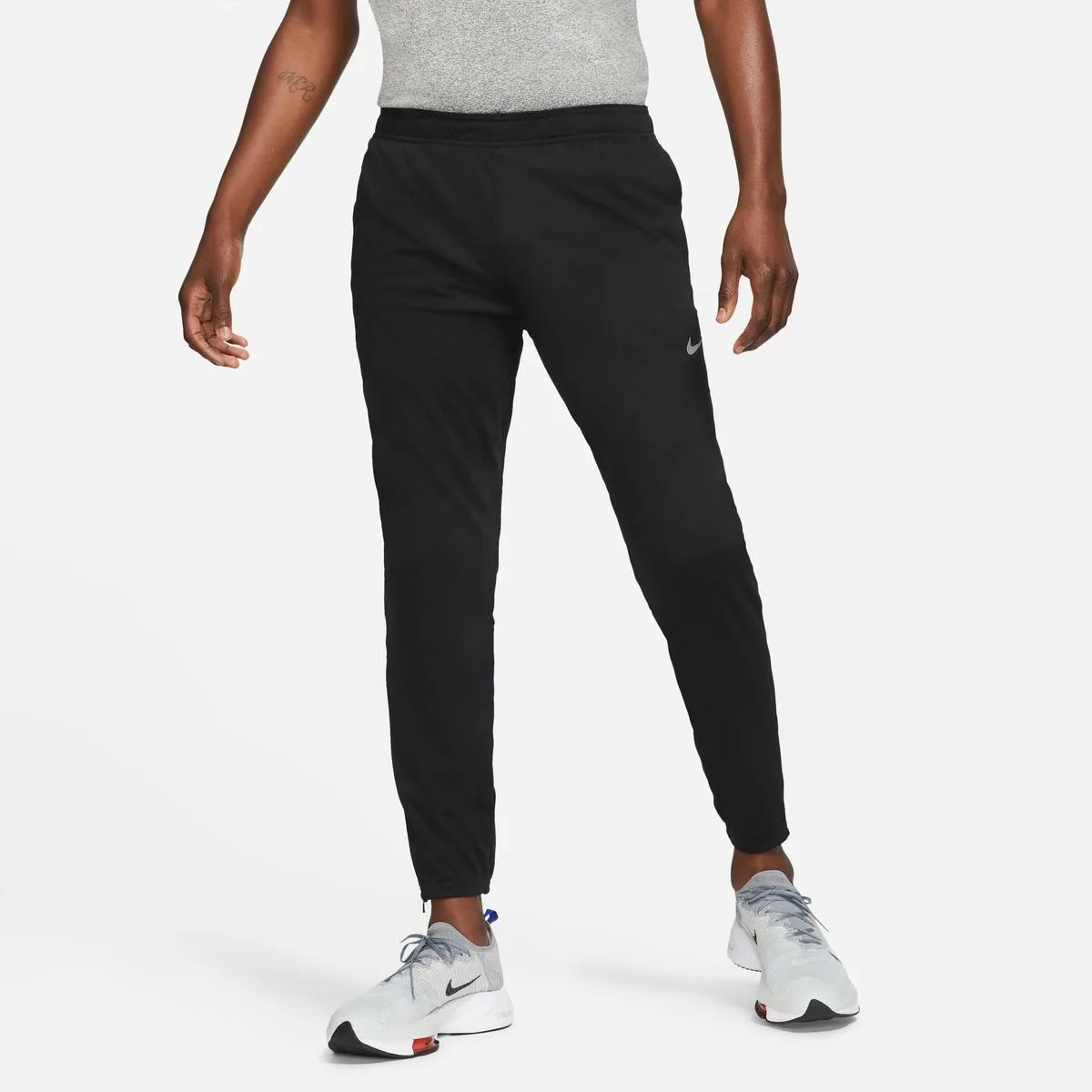 Dri-Fit Challenger Herren Jogginghose, schwarz US: L