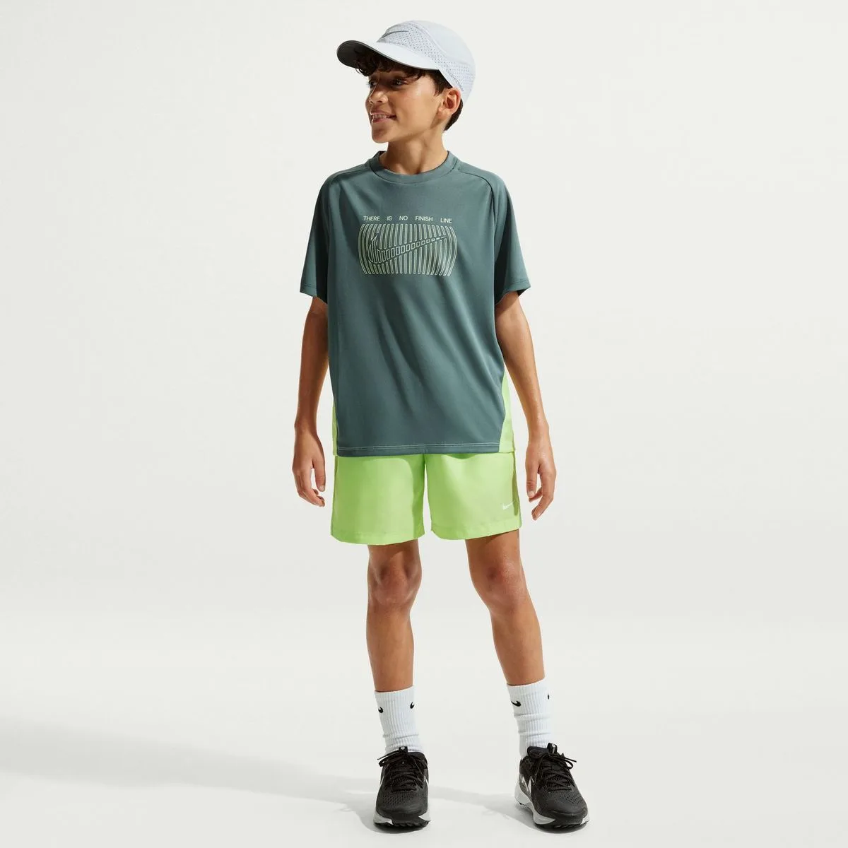 Multi Dri-Fit Training Jungen Shorts, grün US: L