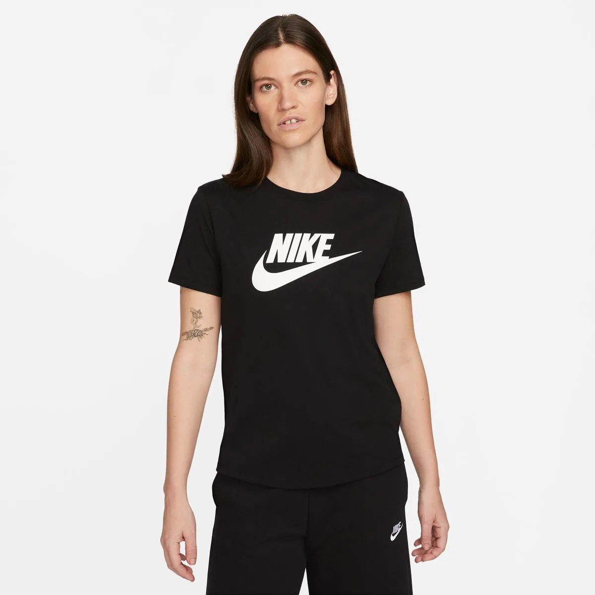 Sportswear Essentials Logo Damen T-Shirt, schwarz US: L