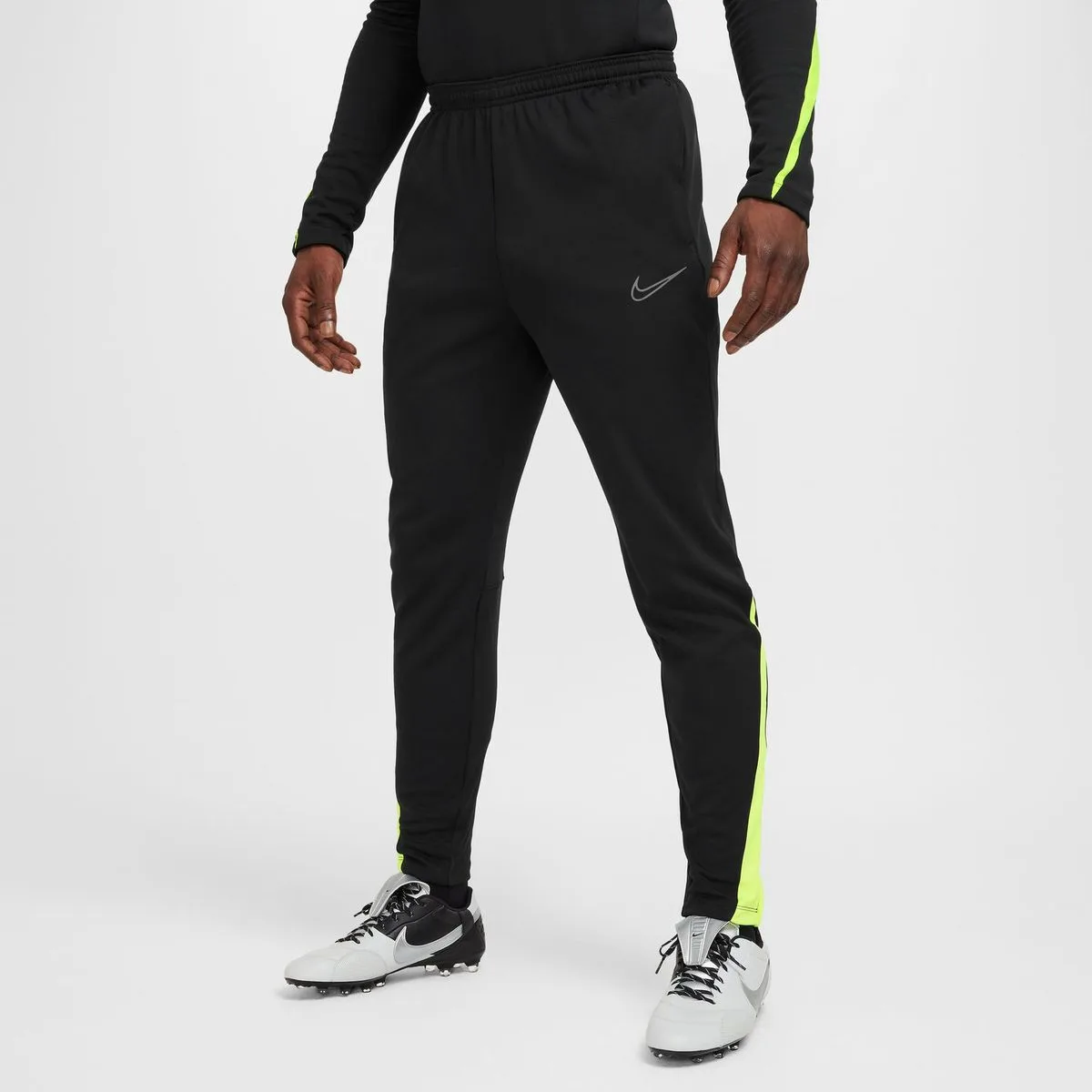 Academy Winter Warrior Therma-Fit Global Football Herren Jogginghose, schwarz US: L
