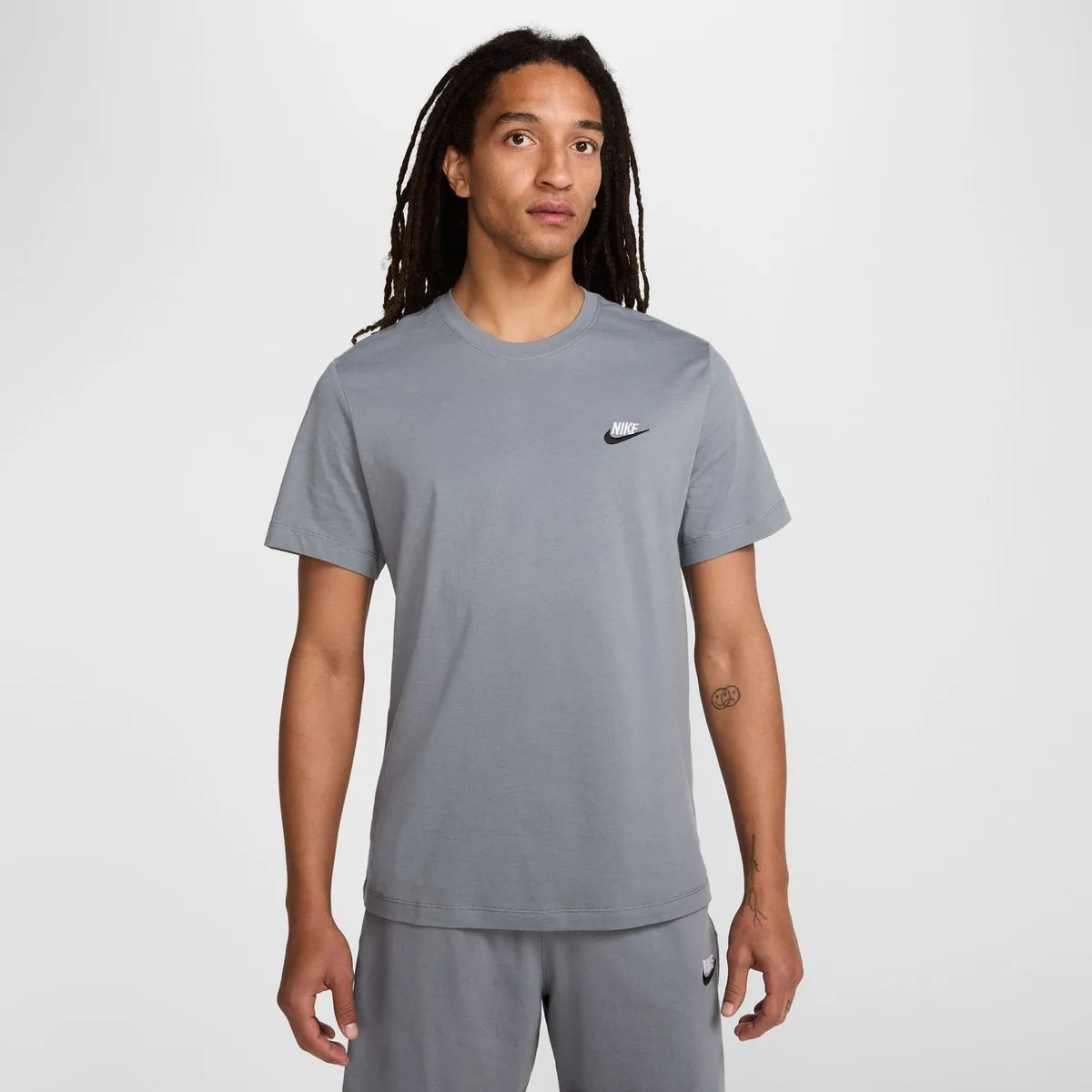 Sportswear Club Herren T-Shirt, grau US: XL