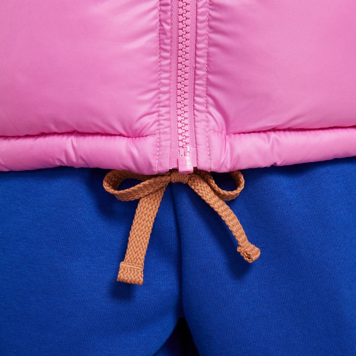 Nike Sportswear Heavyweight Synthetic Fill EasyOn Therma-Fit Repel Loose Hooded Kinder Weste, pink