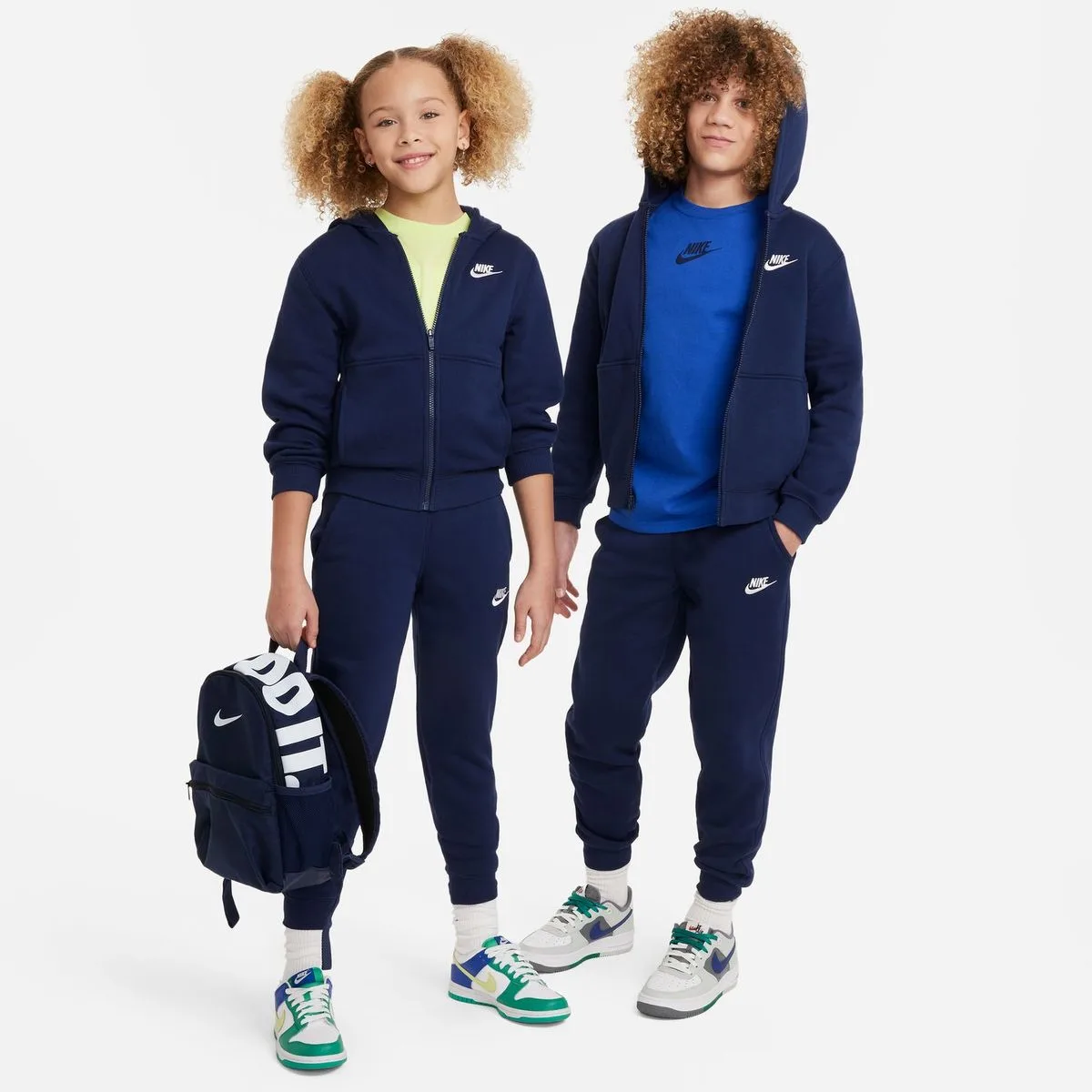 Nike Sportswear Club Kinder Sportanzug, blau
