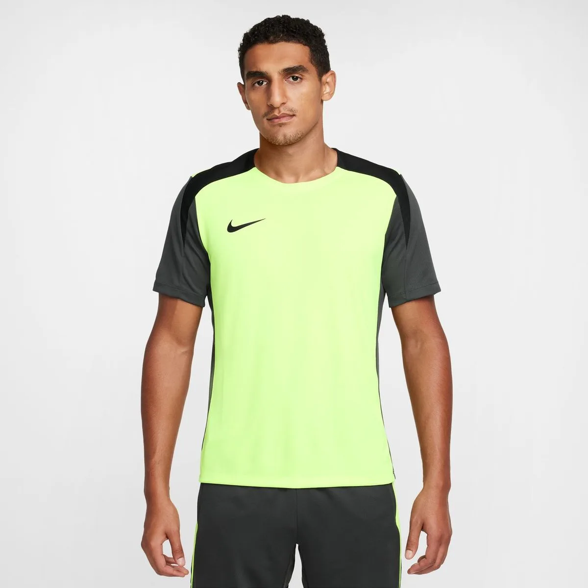 Strike Dri-Fit Herren T-Shirt, grün US: XL