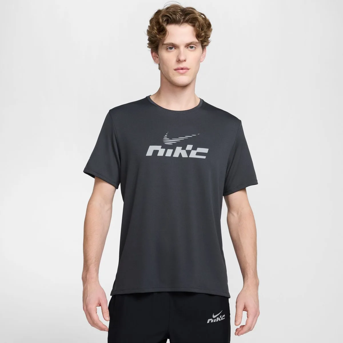 Miler Flash Dri-Fit UV Herren Sweatshirt, grau US: M