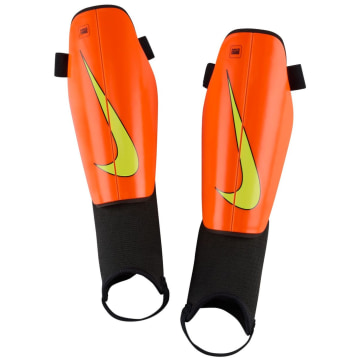 Nike Charge Unisex Schienbeinschoner