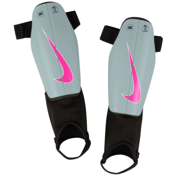 Nike Charge Kids Shinguards