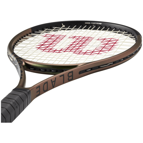 Wilson Blade 98 16X19 V8.0 FRM Tennisschläger