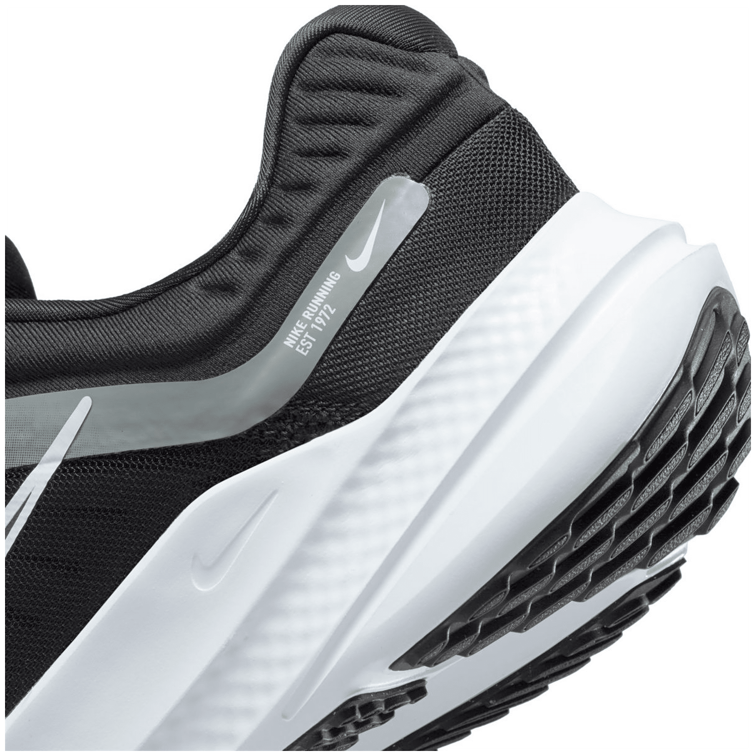 Nike Quest 5 Road Herren Running-Schuh