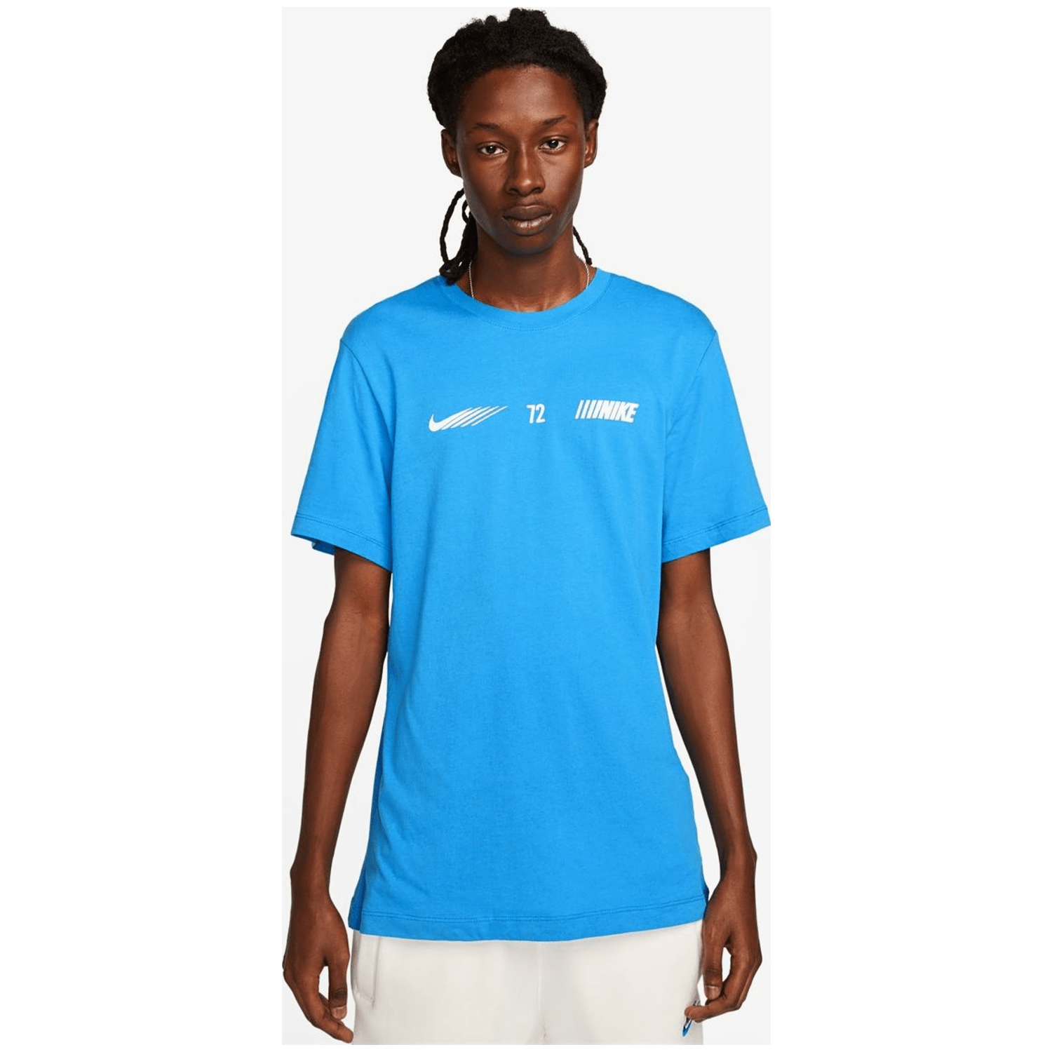Nike Sportswear Standard Issue Herren T-Shirt