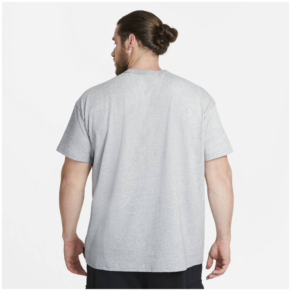 Nike Sportswear Club Herren T-Shirt