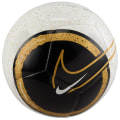 Nike Phantom Unisex Fußball