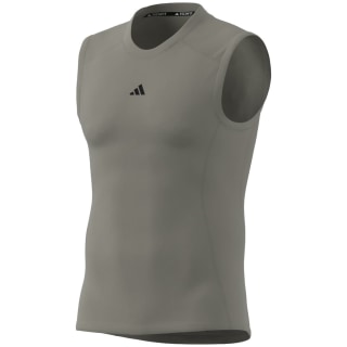 Adidas Techfit Compression Sleeveless Trainingsshirt Herren T-Shirt