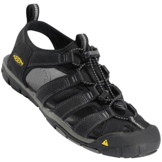 Keen Clearwater CNX Herren Trekkingsandalen