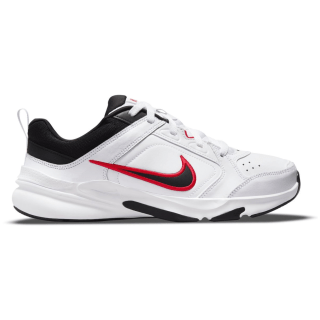 Nike Defy All Day Trainings Herren Training-Schuh