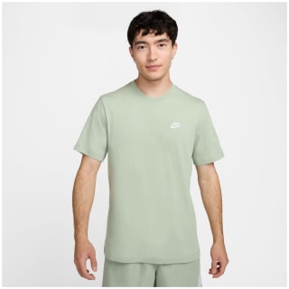 Nike Sportswear Club Herren T-Shirt