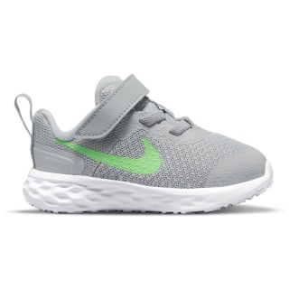 Nike Revolution 6 Kinder Freizeit-Schuh