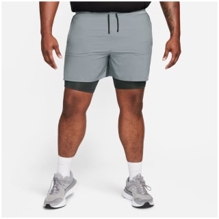 Nike Dri-FIT Stride Hybrid Herren Shorts