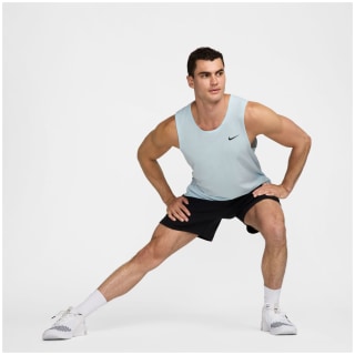 Nike Dri-FIT Hyverse Fitness Herren T-Shirt