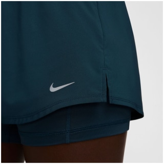Nike Sportswear Essential High-Rise Woven Damen Shorts