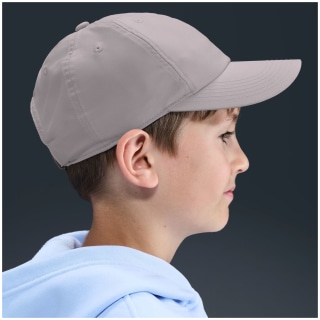 Nike Dri-Fit Club Unstructured Metal Swoosh Kinder Cap