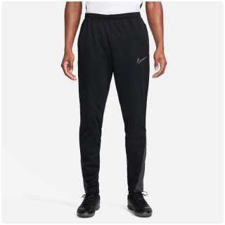 Nike Academy Winter Warrior Therma-Fit Global Football