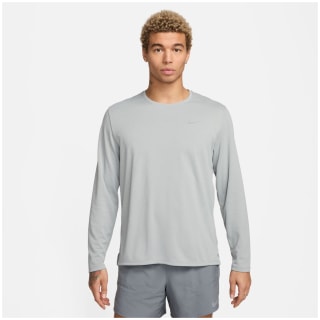 Nike Miler Dri-Fit UV Herren Sweatshirt Nike Miler Dri-Fit UV Herren Sweatshirt