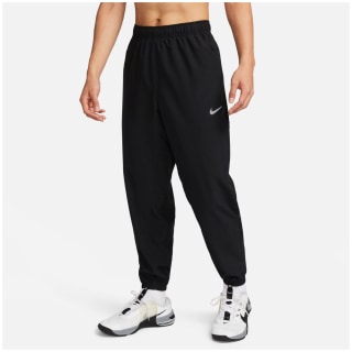 Nike Form Dri-Fit Tapered Versatile Herren Trainingshose