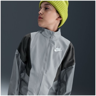 Nike Sportswear Woven Kinder Sportanzug