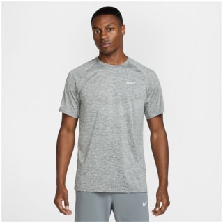 Nike Stride Dri-Fit ADV Herren Sweatshirt Nike Stride Dri-Fit ADV Herren Sweatshirt
