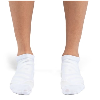 On Performance Low Damen Socken