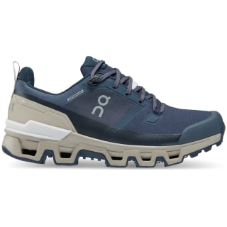On Cloudwander Waterproof Damen Multifunktionsschuh