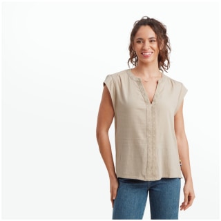 Sherpa Hara Cap Sleeve T-Shirt Sherpa Hara Cap Sleeve T-Shirt