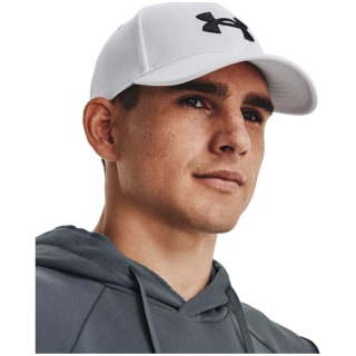 Under Armour UA Blitzing Adjustable Herren Cap Under Armour UA Blitzing Adjustable Herren Cap