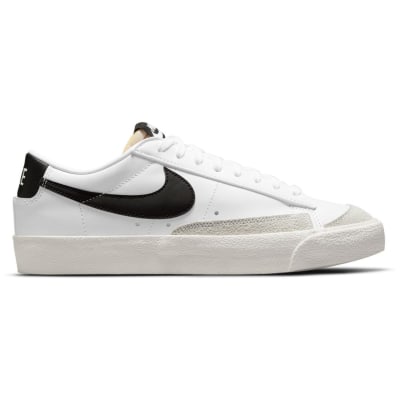 Nike Blazer Low '77s Damen Freizeit-Schuh