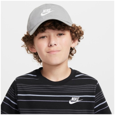 Nike Club Unstructured Futura Wash Kinder Cap